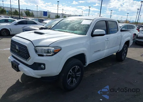 2019 Toyota Tacoma Trd Sport z USA, uszkodzony, nr VIN 3TMAZ5CN8KM097396
